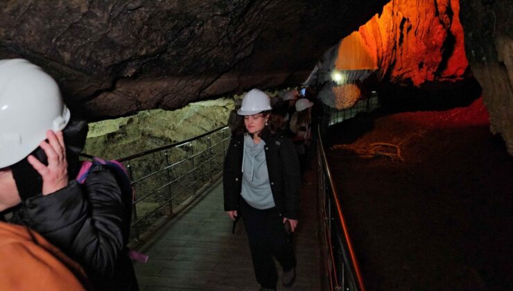 Turistik Karaelmas Ekspresi sonbaharda da büyülüyor