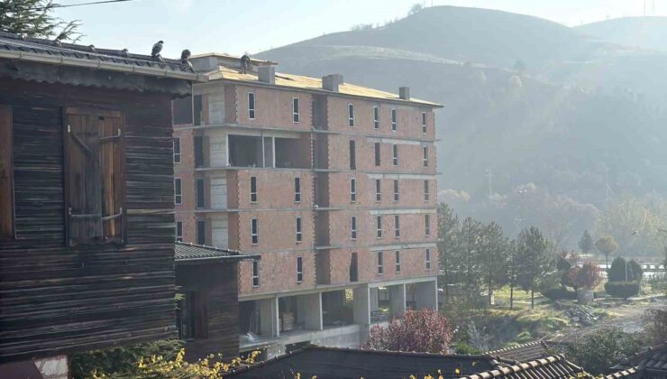 İnşaat Çatısında Önlemsiz Çalışma