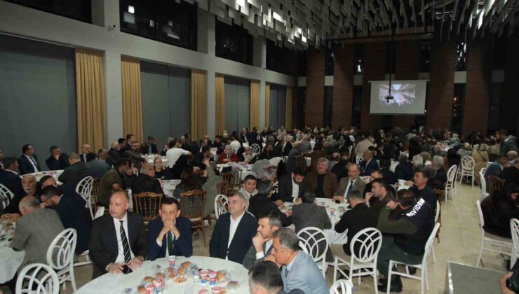 Yenicelilerden salona sığmayan birlik ve beraberlik