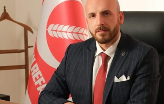 Özer, “Asgari ücret milletin sofrasına ateş düşürdü”