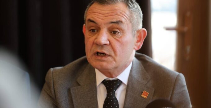 CHP’li Onkardeşler, “Yeni hastane hayati ihtiyaç”