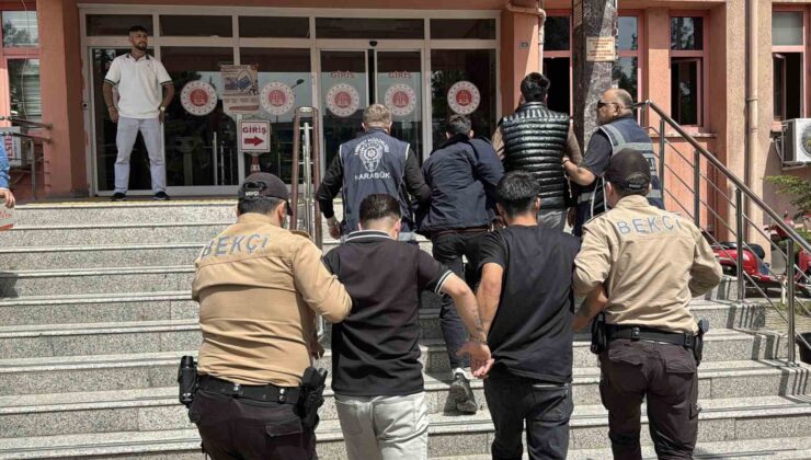 Karabük’teki kavganın nedeni “yol verme” tartışması çıktı