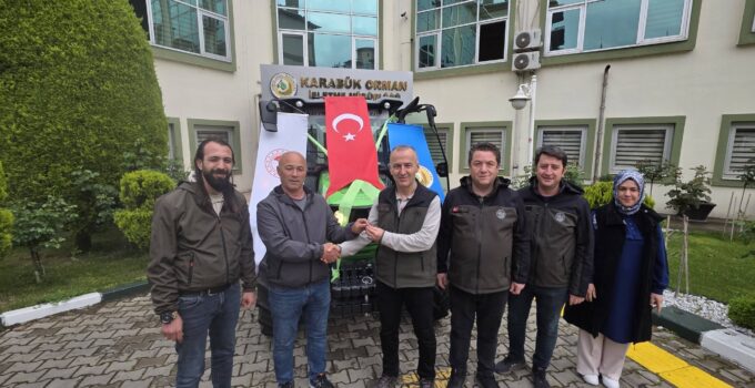 ORKÖY desteğiyle ilk traktör teslim edildi