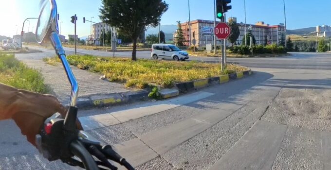 Kırmızı ışık ihlali yapan otomobile ceza
