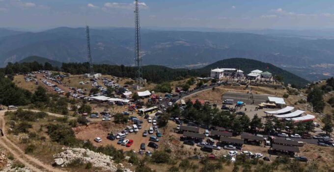 Bahaddin Gazi’yi Anma ve Dede Yaylası Şenlikleri coşkuyla düzenlendi