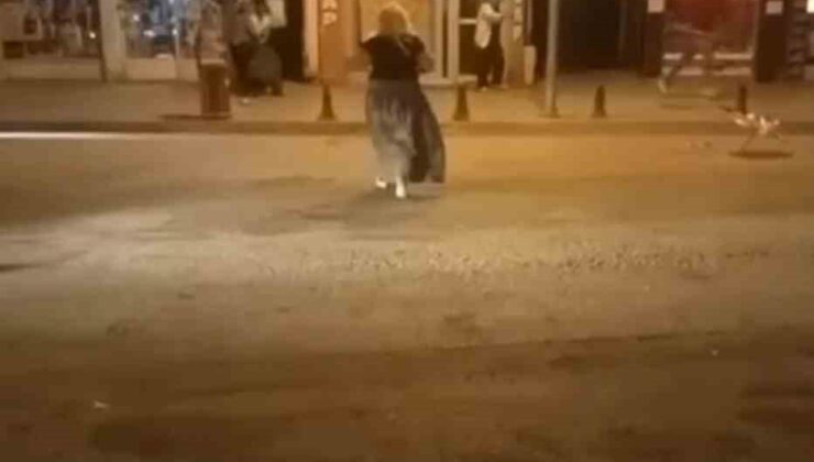 Cadde ortasında sopalı kavga: 1 yaralı