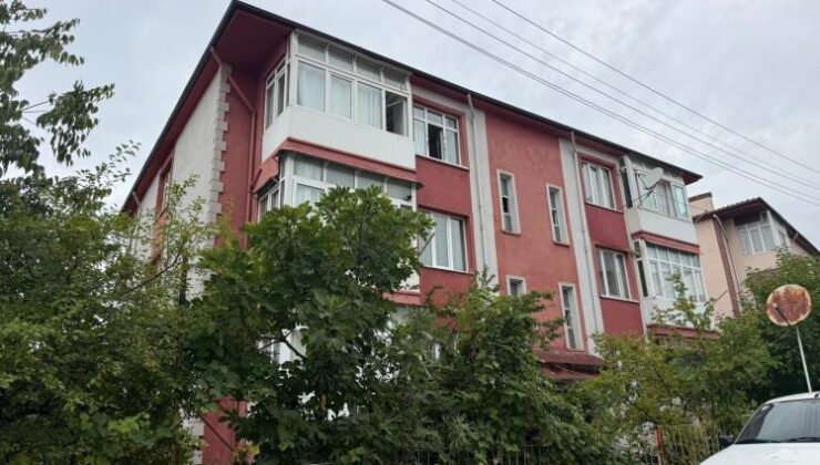 Pencereden düşen Afganistanlı öğrenci hastaneye kaldırıldı